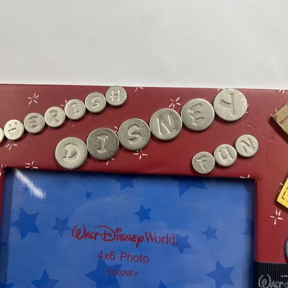 Disney authentic walt